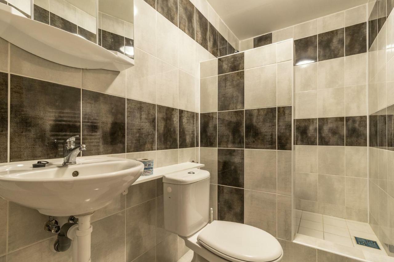 Restaurace Penzion Pod Sumarnikem Tvarozna Lhota エクステリア 写真